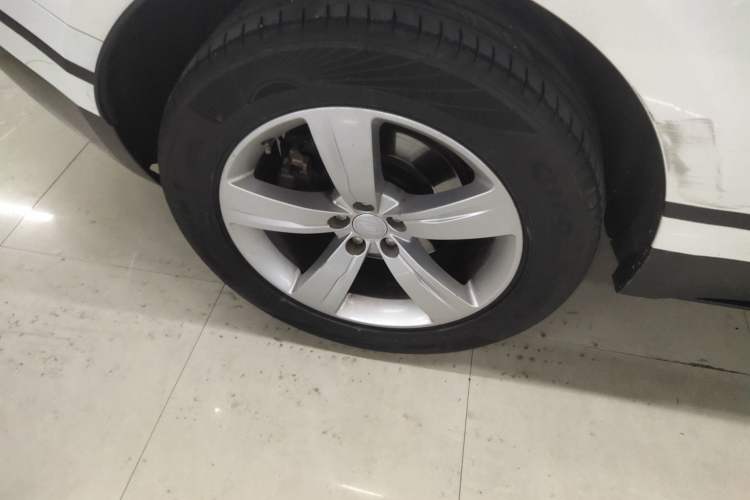 Used Land Rover Range Rover Velar 2019 250 PS
