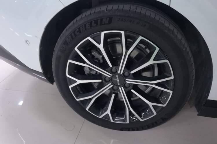 Used Zeekr 007 2024 Rear-Drive Enhanced Version 100 kWh
