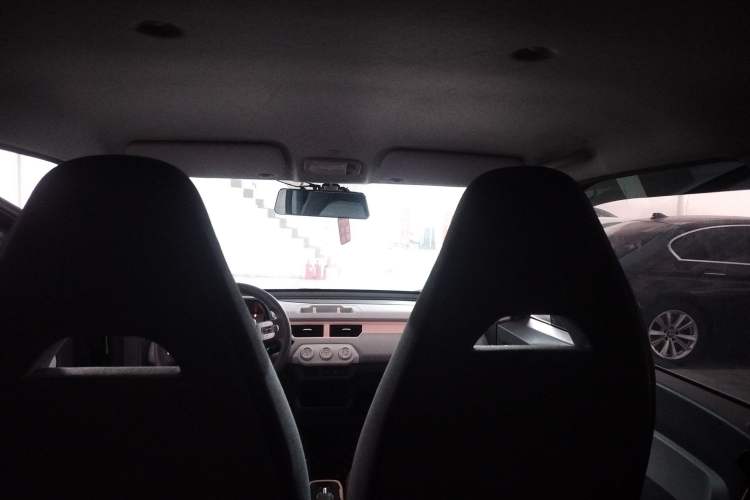 Used Chery QQ Ice Cream 2022 120km Conical Shape Lithium Iron Phosphate
