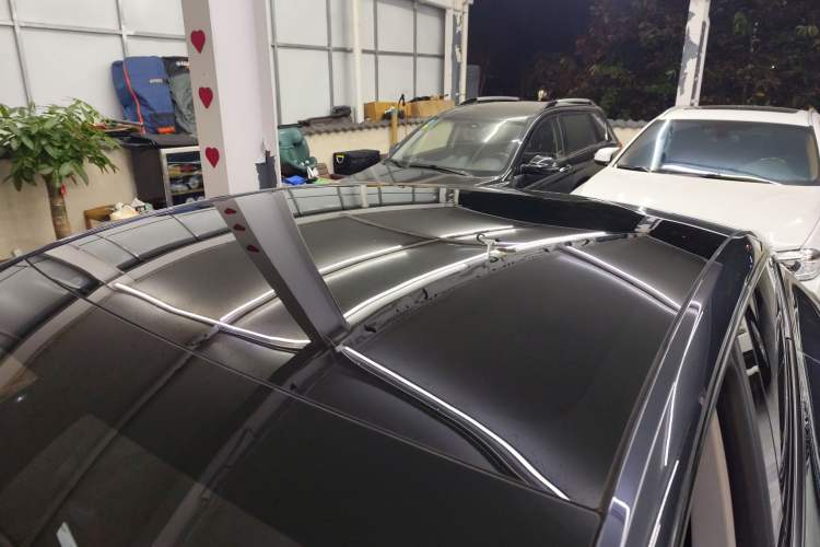 Used Tesla Model Y 2024 Long-Range All-Wheel-Drive Version
