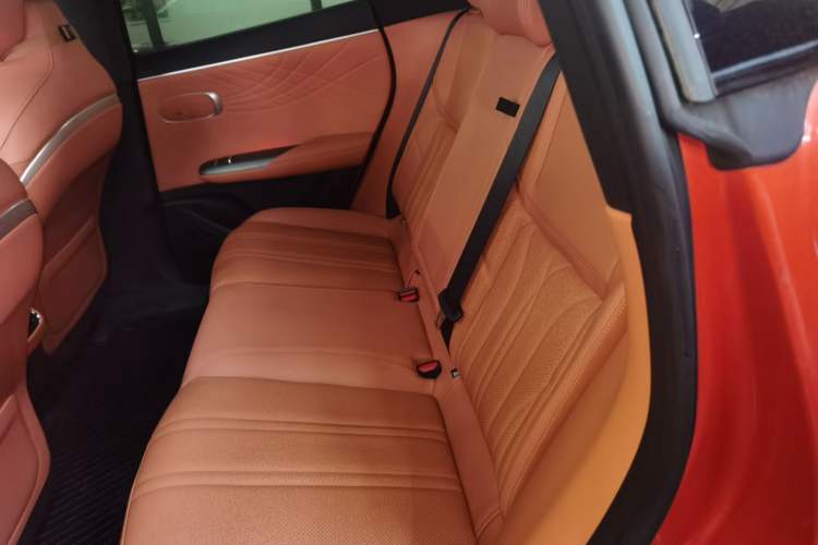 Used  S07 2025 215Max Huawei Qiankun Intelligent Driving ADS SE Range-Extended Version
