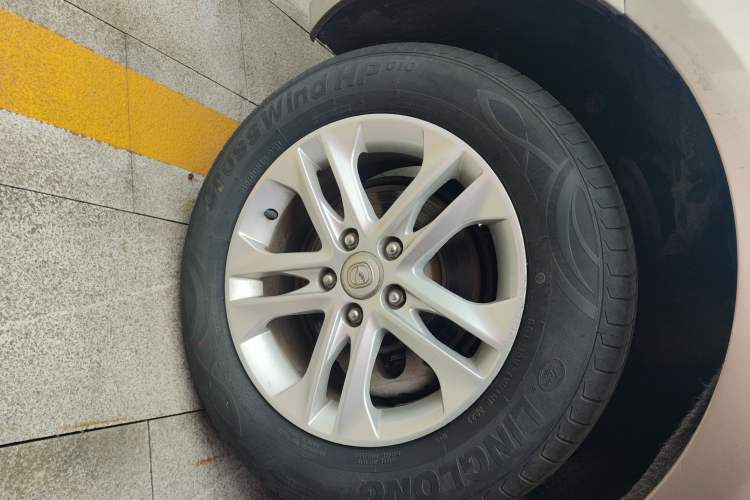 Used Changan Raeton 2014 1.8T Automatic Elite Anniversary Edition China IV Standard