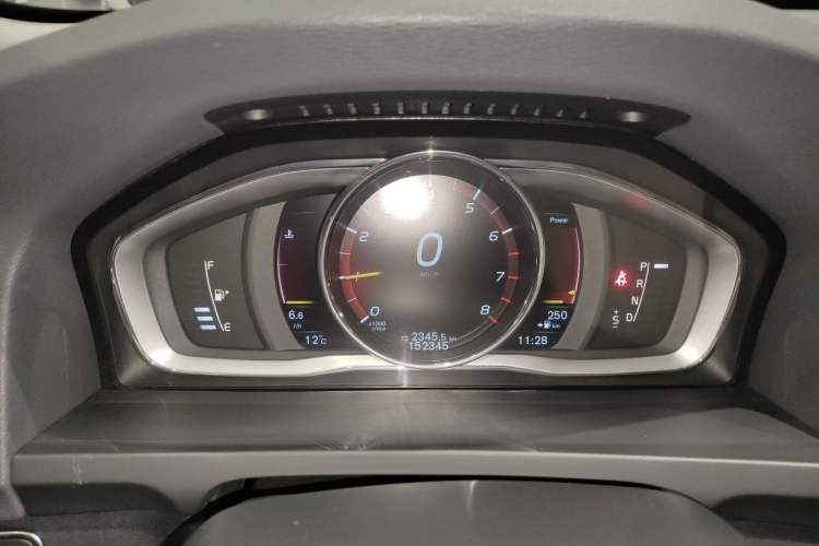 Used Volvo S60 2016 S60L T4 Zhiyuan Edition
