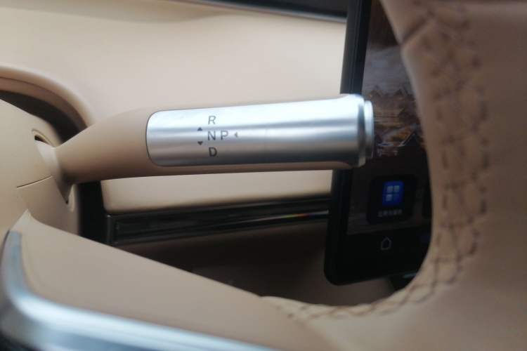 Used Hima Luxeed R7 2025 Extended-Range 331km Ultra
