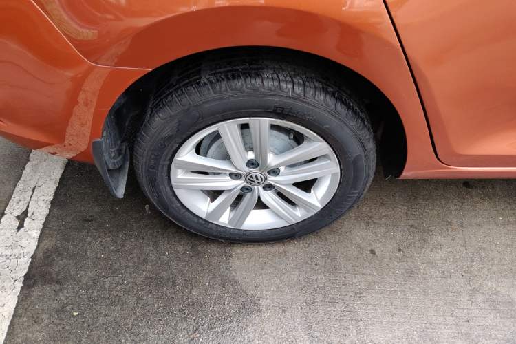 Used Volkswagen Santana 2015 Haval H6 1.6L Automatic Comfort Model
