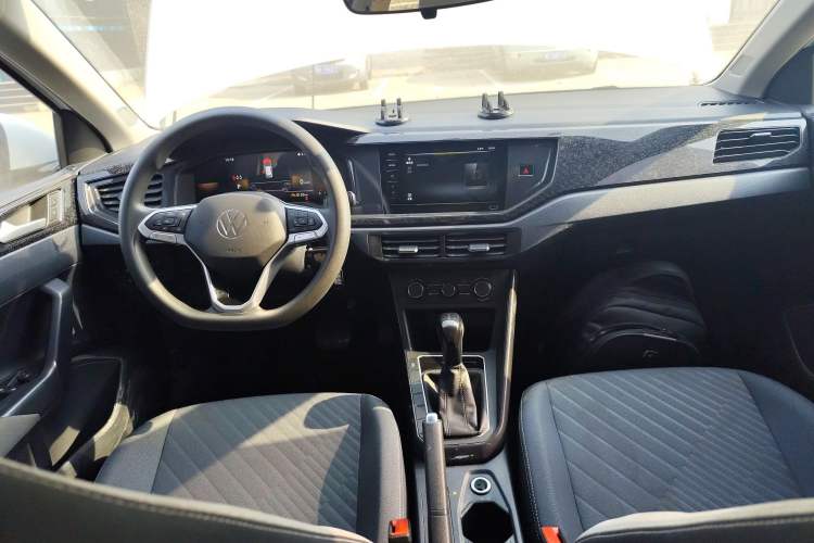 Used Volkswagen Lavida 2023 New Rui 1.5L Automatic New Yi Edition