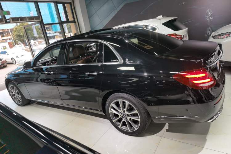 Used Mercedes-Benz E-Class 2018 E 300 L Stylish Model
