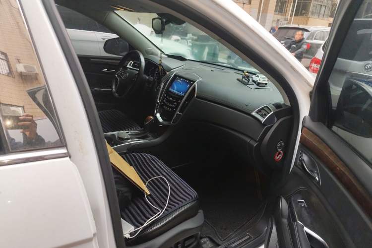 Used Cadillac SRX 2013 3.0L Elite Model