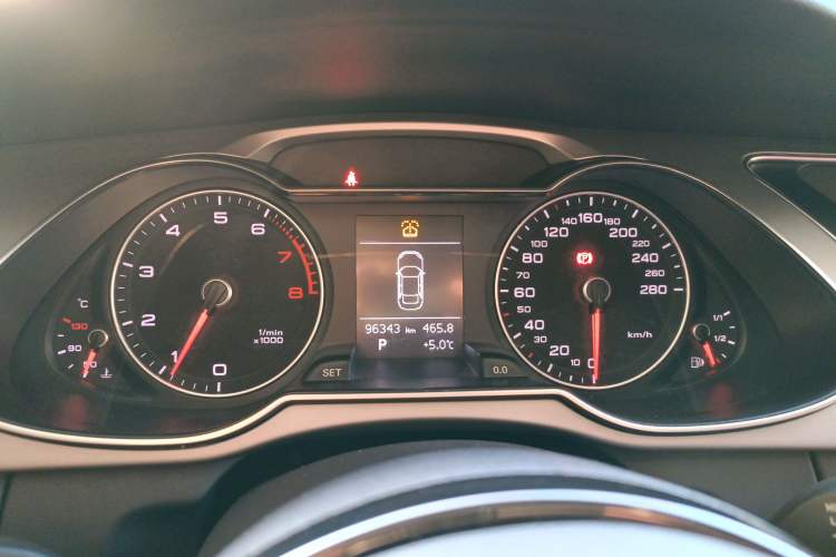 Used Audi A4L 2015 35 TFSI Automatic Standard Model
