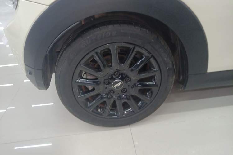 Used  MINI 2016 1.2T ONE Pioneer Edition
