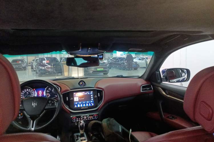 Used Maserati Ghibli 2014 3.0T Standard Edition
