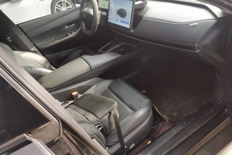 Used  SL03 2022 515 Pure Electric Version