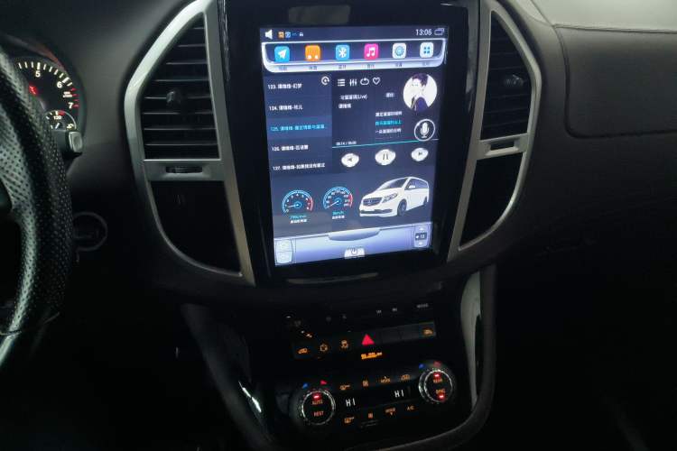 Used Mercedes-Benz V-Class 2016 V 260 Avantgarde Edition
