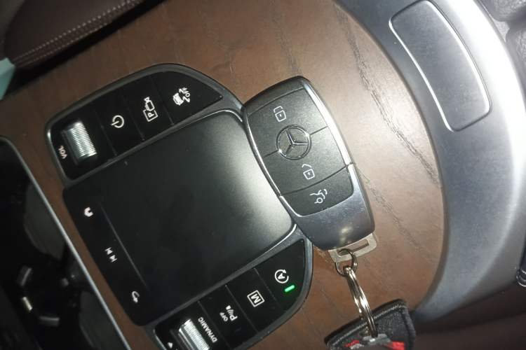 Used Mercedes-Benz GLC 2020 GLC 260 L 4MATIC Luxury Model
