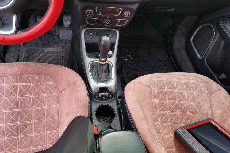 Used  Compass 2017 200T Automatic Family Edition
