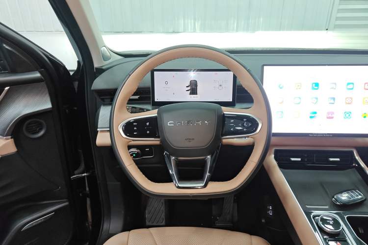 Used Chery Tiggo 8 L 2024 2.0T Two-Wheel Drive Comfort Edition 5 Seats