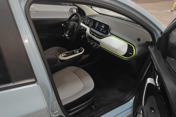 Used Oshan Benni E-Star 2022 Qingxin Edition Colorful Model Lithium Iron Phosphate
