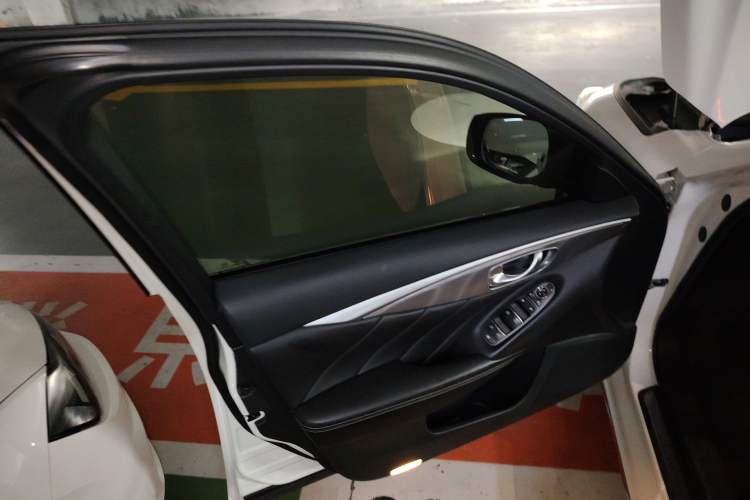 Used Infiniti Q50L 2016 2.0T Enjoyment Edition
