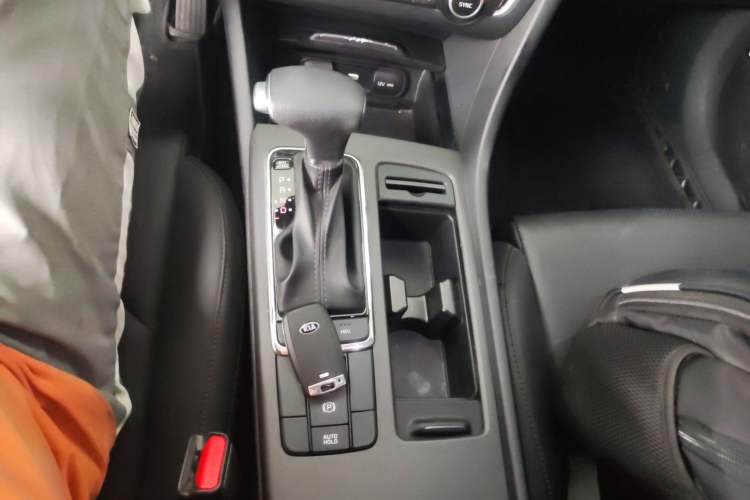 Used Kia K5 New Energy 2018 2.0L Smart Enjoyment Version
