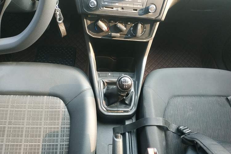 Used Jetta VA3 2019 1.5L Manual Advance Edition
