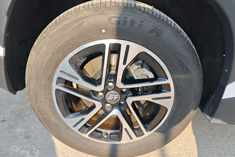 Used JETOUR Shanhai Shanhai L6 2024 1.5TD DHT MAX
