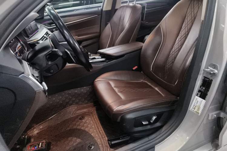 Used BMW 5 Series 2018 530Li Leading Edition Luxury Package
