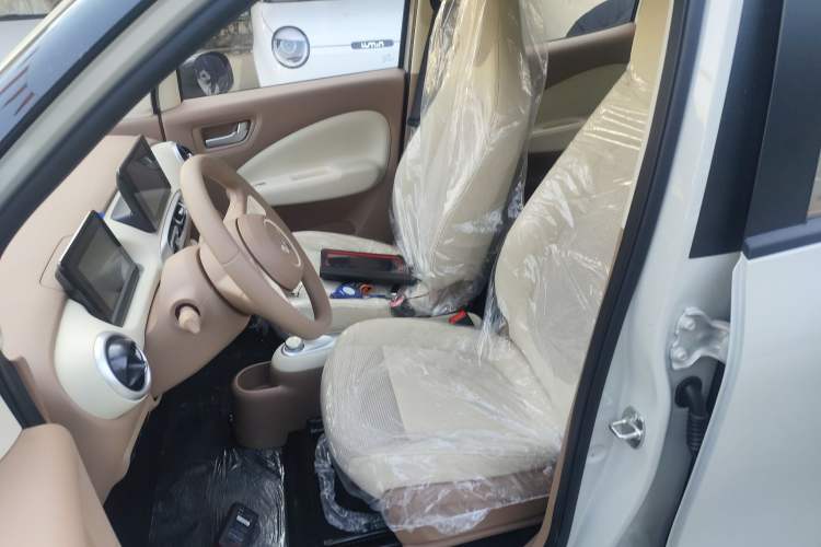 Used Wuling Hongguang MINIEV 2025 Four-Door Version Zhenxiang+ Edition
