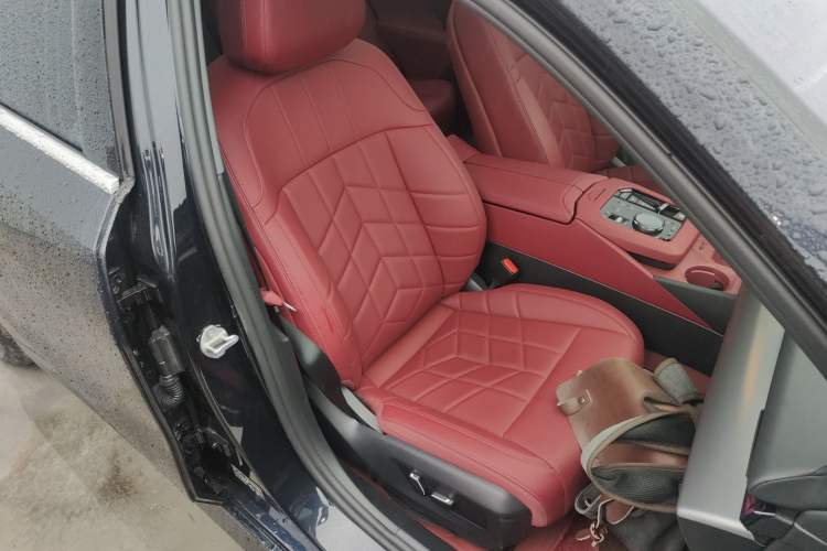 Used BMW 5 Series 2024 530Li Leading Model M Sport Package