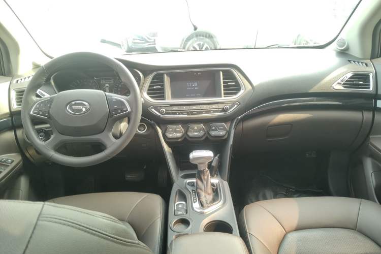 Used GAC Trumpchi GS4 2016 235T G-DCT Luxury Edition
