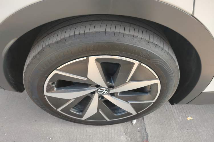 Used Volkswagen ID.4 CROZZ 2022 Long-Range Lite PRO Edition