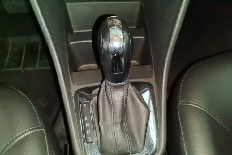 Used Volkswagen Santana 2015 1.6L Automatic Comfort Edition