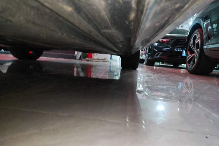 Used Mercedes-Benz E-Class 2019 Restyled E 300 L Sporty and Stylish Edition
