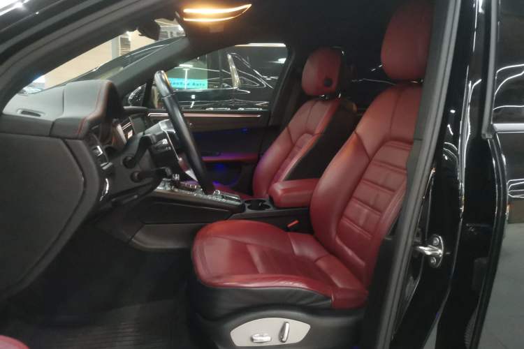 Used Porsche Macan 2018 Macan 2.0T
