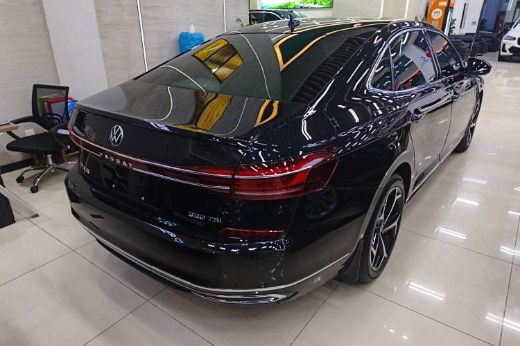 Used Volkswagen Passat 2023 Revised 330TSI Starry Elite Edition