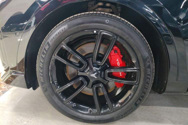 Used VOYAH FREE 2025 318 318 km Rear-Drive Touring Edition