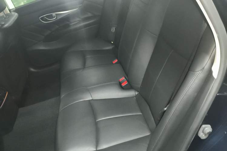 Used Infiniti Q70 2019 Q70L 2.0T Enjoyment Edition