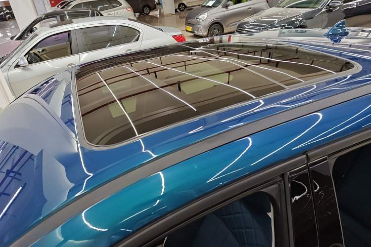 Used ORA Good Cat 2021 400km Standard Range Venus Edition Lithium Iron Phosphate
