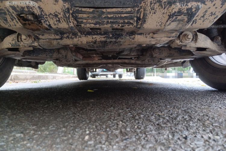 Used Great Wall Wingle 5 2014 2.4L European Version Two-Wheel Drive Entry-Level Big Double-Cab 4G69S4N