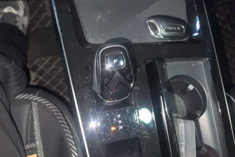 Used Roewe RX5 MAX 2022 1.5T Automatic Youwei Luxury Edition
