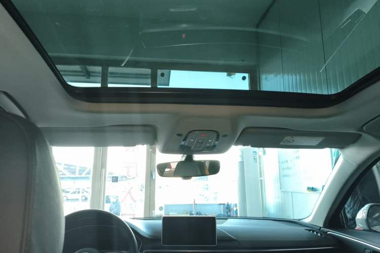 Used Audi A4L 2018 30th Anniversary Edition 40 TFSI Fashion Model