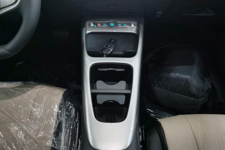 Used BYD Dolphin 2025 Smart Drive Version 420 km Freedom Edition
