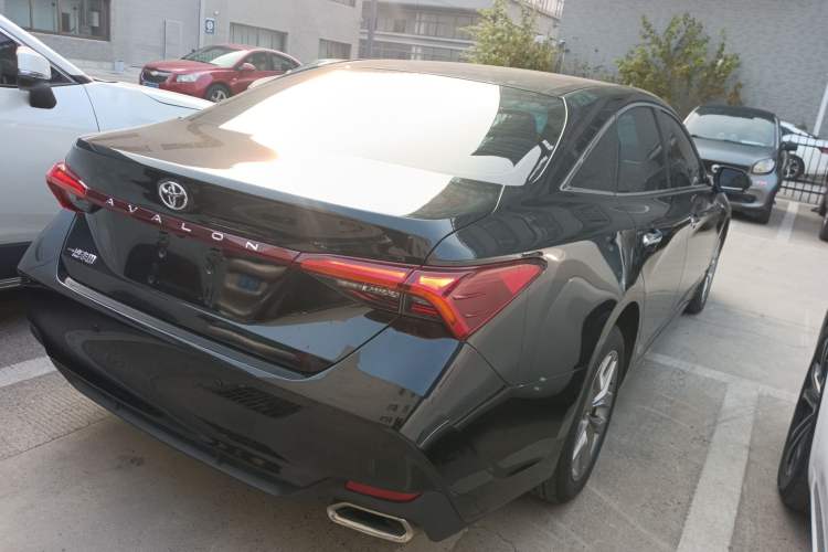 Used Toyota Avalon 2022 2.0L Luxury Edition
