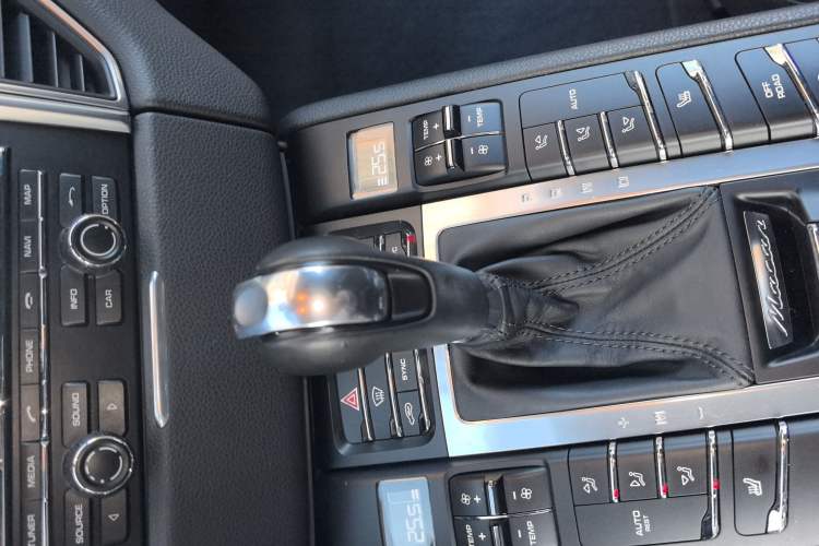 Used Porsche Macan 2014 Macan 2.0T
