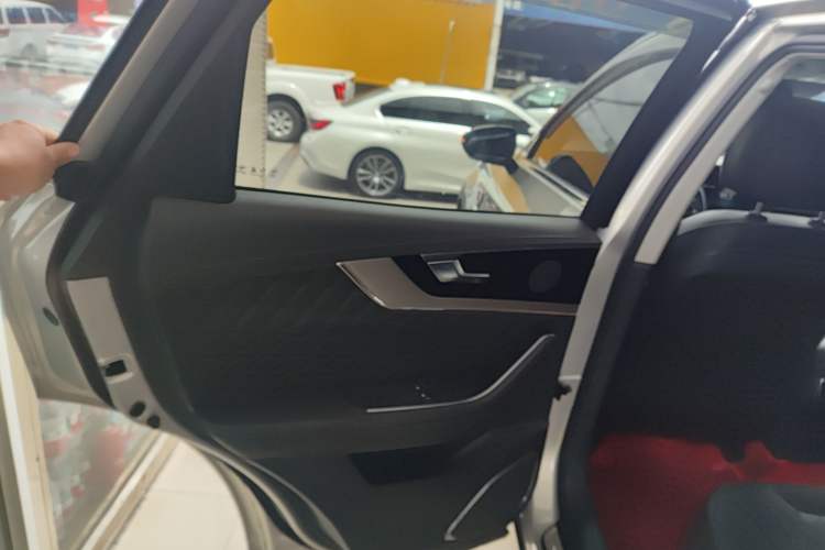 Used Hongqi HS5 2019 2.0T Smart Connect Flagship Edition
