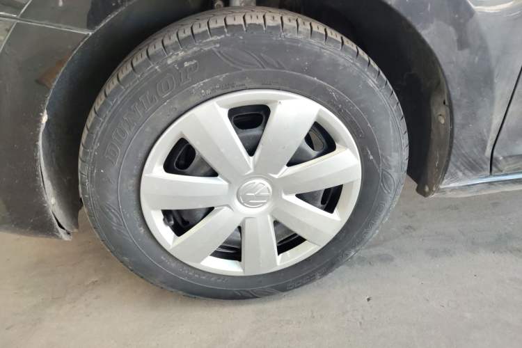 Used Volkswagen Santana 2015 1.6L Automatic Fashion Edition
