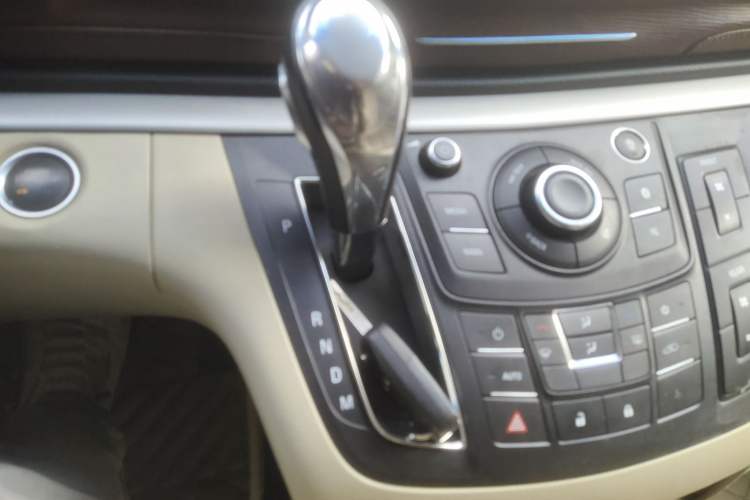 Used Buick GL8 2018 28T Comfort Model China VI Standard
