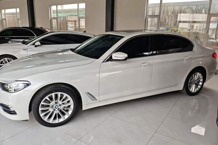 Used BMW 5 Series 2019 530Li Leading Model Luxury Package
