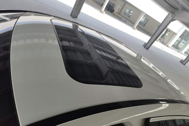 Used Mercedes-Benz C-Class 2017 Restyled C 180 L Fashion Edition Sport Version
