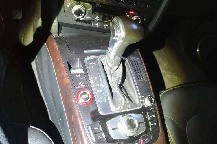 Used Audi A4L 2016 35 TFSI Collection Edition S line Comfort Model