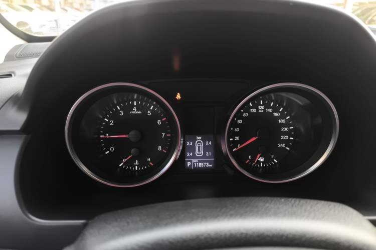 Used Haval H6 2015 Sport Edition 1.5T Automatic Two-Wheel Drive Luxury Model